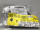 15839111 Gm Silverado Oem Front Bracket Right