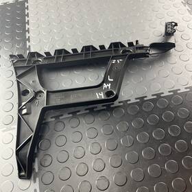 8k5807453a Audi 2013-2016 A4 Quattro - Rear Left Bumper Guide / Bracket