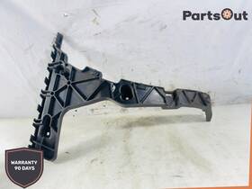 8r0807454c Audi 2014-2017 Sq5 Rear Right Bumper Guide Bracket 8r0807454 Oem