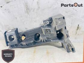 105034 Bmw 2011 X5 35ix Rear Right Driver Side Bumper Mount Support Bracket Oem