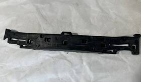 51118061182 Bmw Oem 2016-2019 740 750 G11 G12 Front Bumper Impact Absorber Top