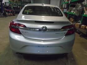 190-02130 Buick Rear Bumper With Integrated Exhaust Opt Mwn Fits 14-17 Regal 579779