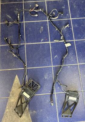 20872199 Cadillac 11 Dts Rear Bumper Harness With Obstacle Detection Module Sensors