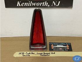 5962445 Cadillac Oem 1970 Coupe Deville Lower Rear Bumper End Reflector Lens