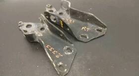 Chevrolet 15548453 88-00 1500 Pickup Rear Bumper Impact Bar Brackets Pair Oem