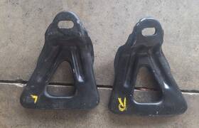 3710985 Chevrolet Nos 1955 Chevy Belair Nomad 150 210 Front Outer Bumper To Fender Bracket Pair 55
