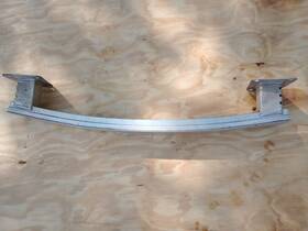 84113414 Chevrolet 2016 - 2024 Chevy Malibu 1.5l Rear Bumper Reinforcement Impact Bar Oem