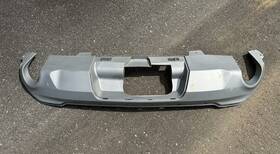 84557396 Chevrolet 2019 2020 2021 Blazer Rear Bumper Diffuser Lower Valance Oem