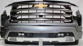 87822778 Chevrolet 2022 2023 Chevy Silverado Front Bumper Assembly With Sensors Fog Lights Grille
