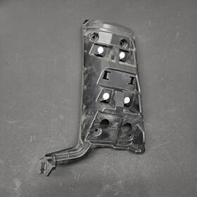 Gm624-3y20 Chevrolet 2020-2022 Silverado 1500 Front Bumper Retainer Support Right Side Oem