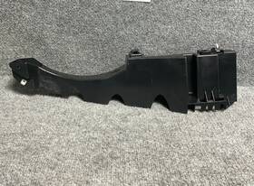 68231349 Dodge Charger Bumper Mounting Bracket Mopar Ae