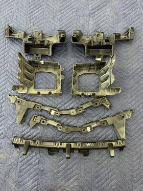 190-02180a Ford Mustang S550 Coupe Rear Bumper 7 Piece Mounting Bracket Set Fits 2015-2017