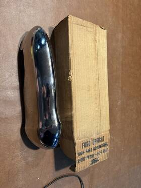 6a-17984 Ford Nos Or 17985 1947 1948 Chrome Bumper Guard