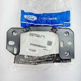 M2db-17b756-ac Ford 2021 - 2024 Bronco Bumper Mount Plate Bracket Front Right M2dz-17c886-c Oem