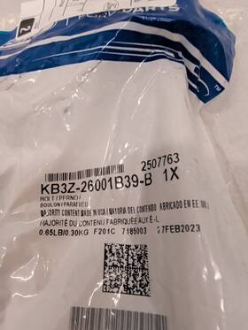 Kb3z-26001b39-b Ford Oem Nos Mount Cushion Bolt