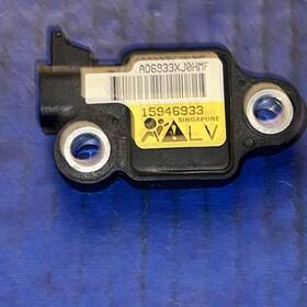15946933 General Motors 2007-09 Gm Front Sensor Cadillac Srx
