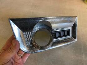 25818481 General Motors 2010-2015 Gmc Terrain Fog Light Bezel P/n Genuine Oem Gm Part Molding