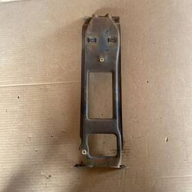 377753 General Motors 1977-1980 Chevrolet Hood Latch Catch Support Bracket 1979