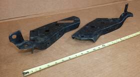 3789493 Gm Nos 1962 Chevy Impala Belair Biscayne Front Lh Rh Bumper Bracket Pair 62 Read Ss