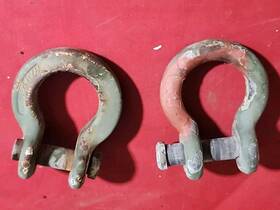 4067793 Gm 1983-1986 Chevy Squarebody Cucv M1008 M1009 M1028 M1031 Front Bumper Shackles