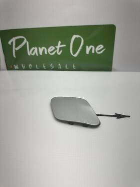 8437-7973 Gm Oem Cadillac Tow Hole Cover Silver 84111704