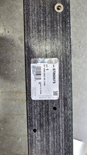 Gm 87860575 C8 Corvette Rear Carbon Fiber Impact Bar