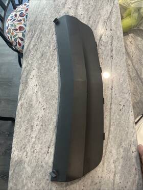 20983829 Gm Oem Traverse Rear Bumper Hitch Cover 2013 - 2017 #