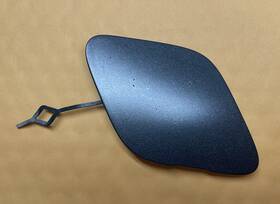 95261119 Gm Oem 2013-2016 Buick Encore Rear Bumper-tow Hook Eye Cap Cover
