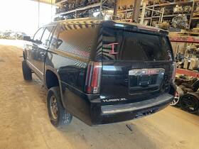 190-02166a Gmc Truck Local Pickup Only Rear Bumper With Chrome Step Pad Denali Fits 15-16 Yukon Xl