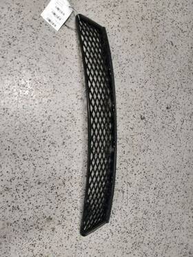 105-50310a Honda 2008-2010 Odyssey Front Bumper Center Grille Oem