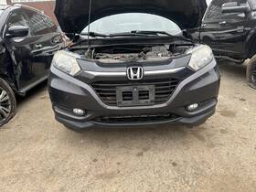 336646 Honda Used Front Bumper Assembly Fits 2017 Hr-v With Fog Lamps Grade A