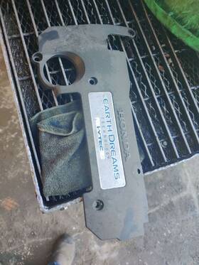 351.ho1m15 Honda 2015 Cr-v Engine Cover