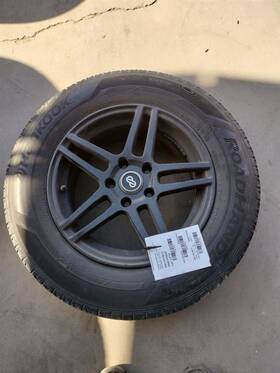 560.ho1m13 Honda 2013 Cr-v Wheel
