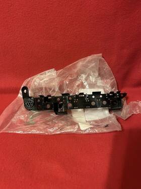 71193-tme-t01 Honda Oem 2017 - 2022 Crv Right Front Bumper Spacer Retainer