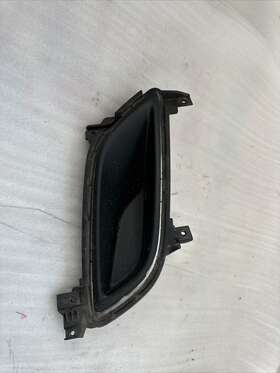 865242v000 Hyundai Oem Front Right Bumper Blank Hole Cover For Veloster 12-17