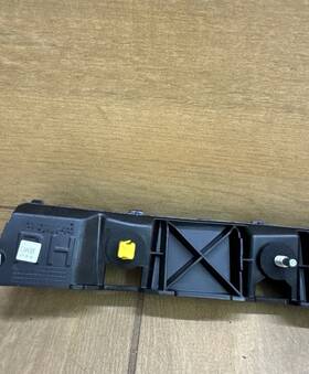 86614-f3000 Hyundai 2017 2018 Elantra Rear Right Rh Passenger Bumper Bracket Oem 86614 F3000