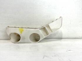 62222-1ma0a Infiniti M37 M56 Q70 Front Right Passenger Side Bumper Retainer Bracket # 89639