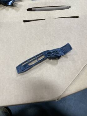 62225-3ja0a Infiniti 13-20 Jx35 Qx60 Front Left Driver Side Bumper Support Bracket Cover Oem