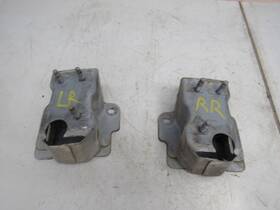 85211ar200 Infiniti Bumper Mount Bracket Q45 2002 2006 Driver Passenger Rear Impart Bar Holder Oem
