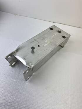 62211-5dc0a Infinity Bumper Impact Bar Bracket Left Front