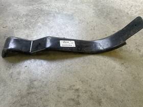 3551095c2 International Splash Shield Bracket Fits 4300 4400 8500 Rxt