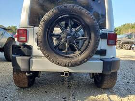 1bd22rxfac Jeep Used Rear Bumper Assembly Fits 2015 Wrangler Grade A