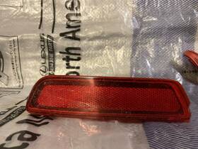 68275963ac Jeep 2019 2020 2021 Cherokee Rear Bumper Reflector Lh Oem