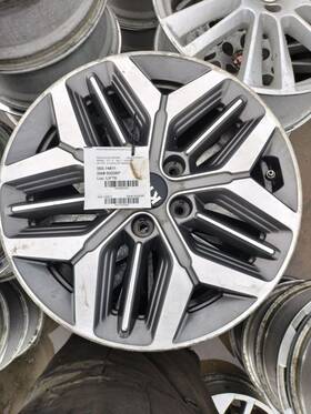 560-74811 Kia 2020 Optimakia Wheel