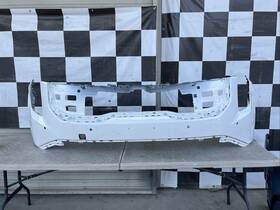 86511r0500 Kia 2025-2026 Carnival Front Bumper Used Oem
