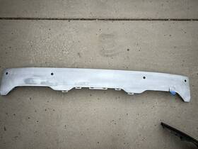 86618-s9500 Kia Oe 86618s9500 Rear Bumper Center Cover Panel