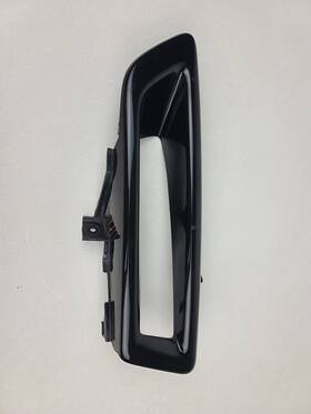 Fk72-15a299-b Land Rover 2018 Discovery Sport Se Front Bumper Trim Oem