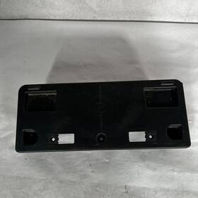 52114-60260 Lexus 2016 - 2020 2021 Lx570 Front Bumper License Plate Bracket Oem