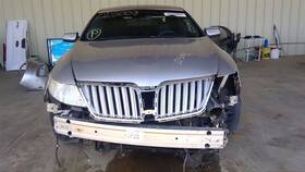 190-00671c Lincoln Local Pickup Only Rear Bumper Park Assist Without Appearance Package Fits 10-1