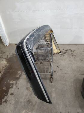 190-01690 Lincoln Rear Bumper Fits 95-97 And Town Car